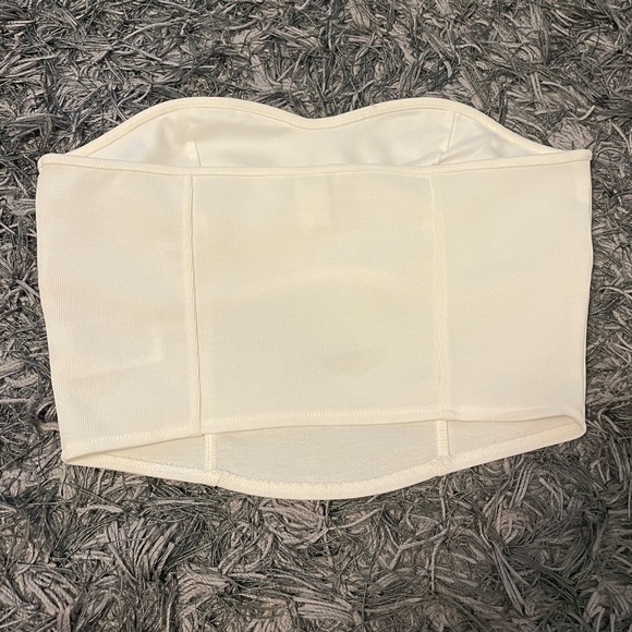 H&M white corset top - Picture 4 of 4